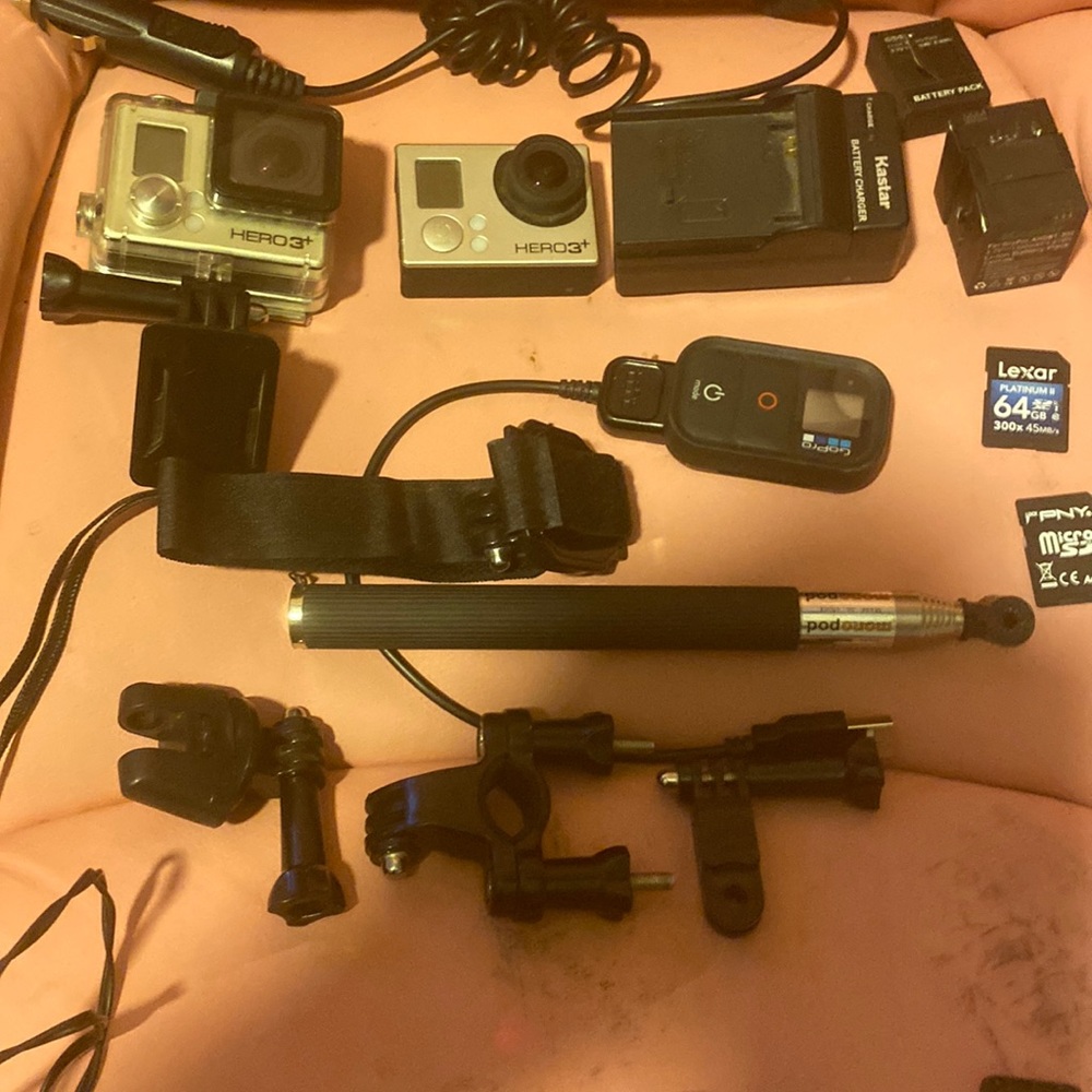 Two GoPro hero 3plus cameras with over 600.00$ in accessories